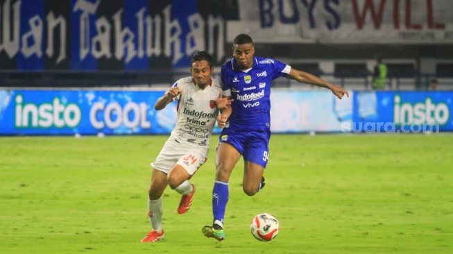 Dikritik Bobotoh, Uilliam Barros Dapat Pembelaan dari Bojan Hodak