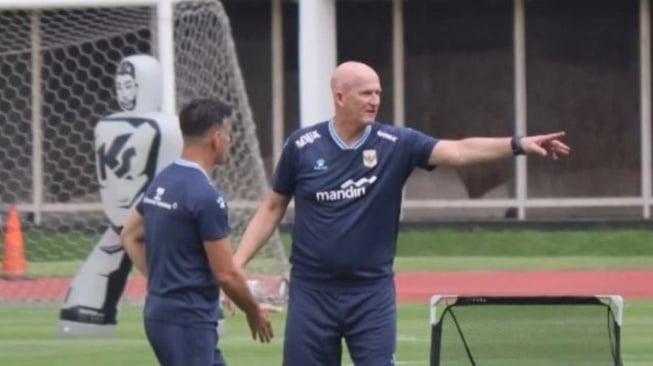 Eks Manajer Sunderland Ungkap Alasan Mau Gabung Timnas Indonesia