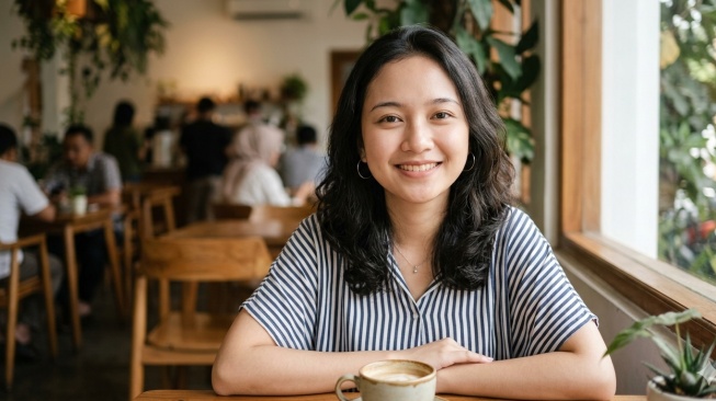 10 Bentuk Alis Perempuan dan Artinya, Mana yang Cocok dengan Karakter Anda?