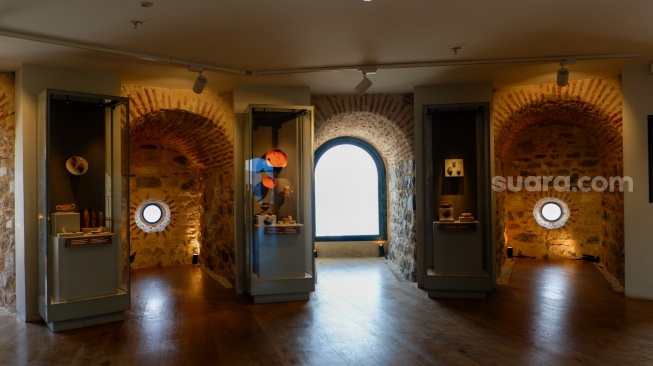 Suasana di dalam Menara Galata yang ada di Kota Istanbul, Turki, Rabu (15/4/2026). [Suara.com/Iramdani]
