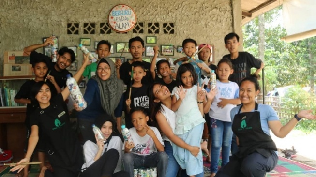 Krisis Lingkungan Mengintai, Bagaimana Melibatkan Generasi Muda Agar Mau Bergerak?