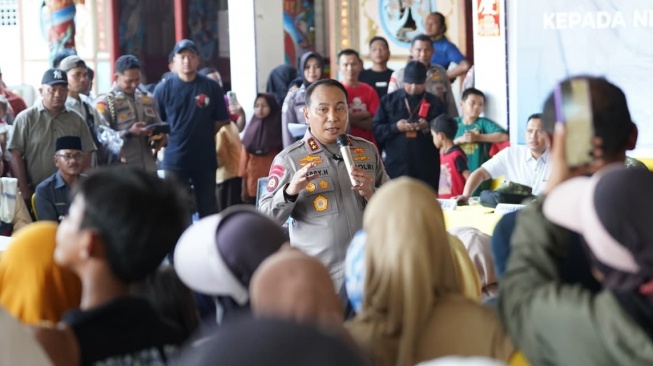 Kapolda Riau Minta Maaf di Tengah Masyarakat Panipahan, Tegaskan Evaluasi Menyeluruh