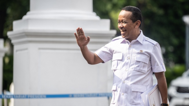 Bahlil Pastikan Stok BBM Aman: ICP Baru Naik 7 Dolar AS