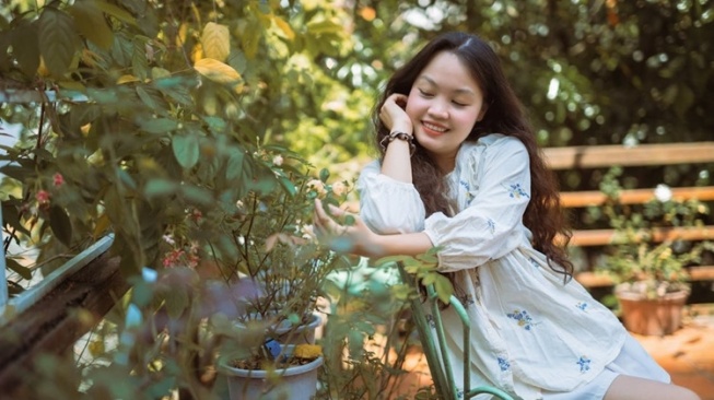 Seni Healing Tipis-tipis: Mengapa Ketenangan Tidak Harus Selalu Dicari ke Luar Kota