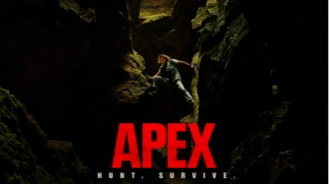 Sinopsis Apex, Charlize Theron Diburu Psikopat Kejam di Tengah Alam Liar