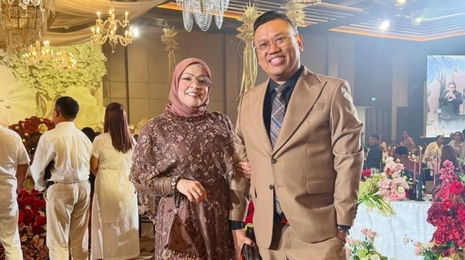 Uya Kuya Klarifikasi Disebut Punya 750 Dapur MBG