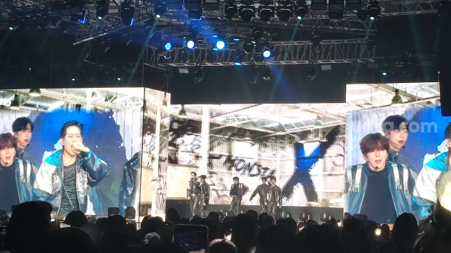 Pecah! Konser Monsta X di Jakarta Diwarnai Aksi 'Eeee A!' dari Monbebe