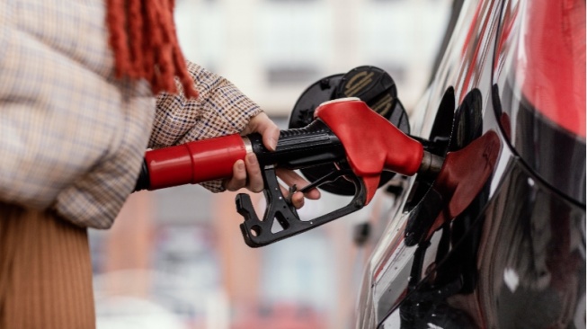 BBM Apa Saja yang Naik Per 18 April 2026? Ini Daftar Harga Barunya di SPBU