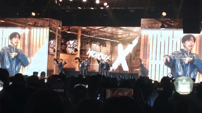 Guncang Jakarta, Monsta X Akhirnya Gelar Konser Perdana Usai 10 Tahun Menanti