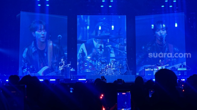 Band asal Korea Selatan, CNBLUE sukses menggelar konser di ICE BSD, Tangerang pada Sabtu, 18 April 2026 [Suara.com/Sumarni]