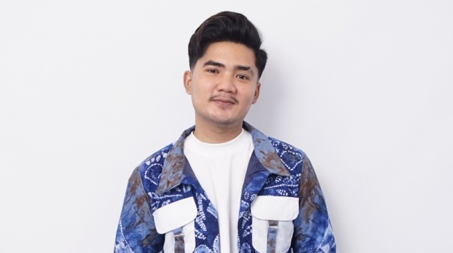 Dari Penjaga Fast Food, Kisah Syahriyadi Sosok di Balik Viral 'P P Apa' yang Mendunia