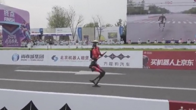 Viral China Bikin Robot Jadi Atlet Lari Maraton Tercepat di Dunia