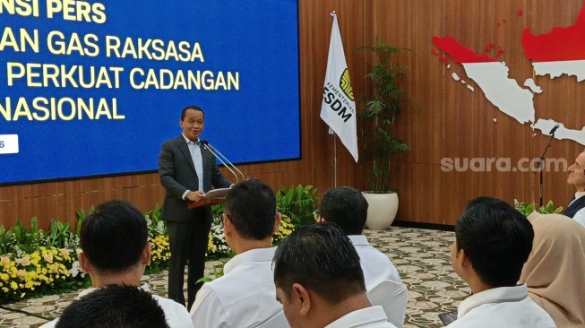 Bahlil Beri Peringatan Harga BBM Nonsubsidi Bisa Naik Terus, Jika...