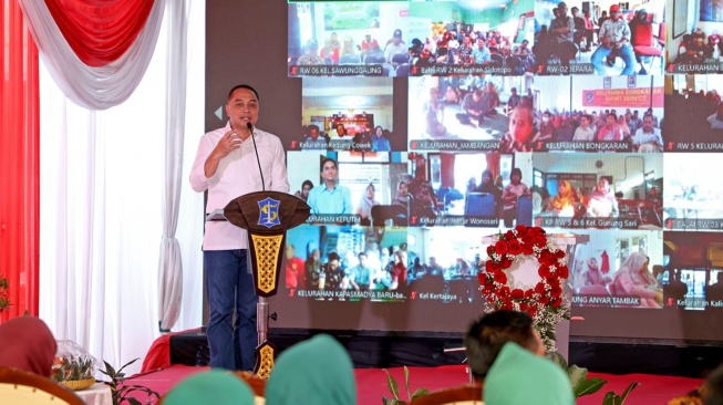 Wali Kota Surabaya Eri Cahyadi, dalam peluncuran program Kampung Pancasila. (Dok: Pemkot Surabaya)