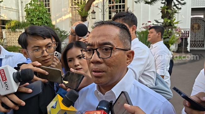 Prabowo Minta Ahli Kampus Ikut Garap Tanggul Laut Raksasa, Pantura Jadi Titik Awal