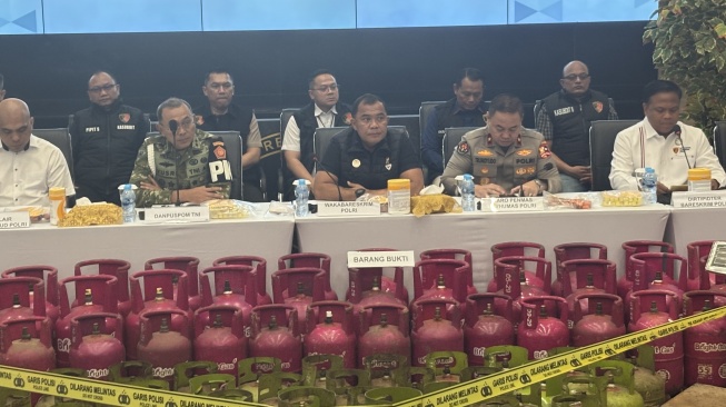 Rugikan Negara Rp243 Miliar! Bareskrim Sikat 330 Tersangka Penyalahgunaan BBM dan LPG Bersubsidi