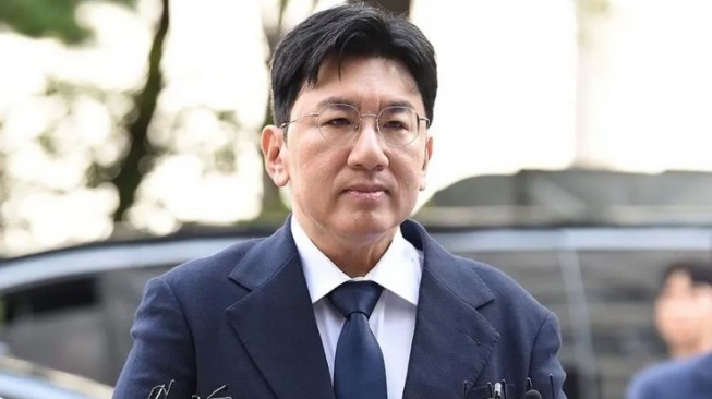 Manipulasi Saham K-Pop? Mengenal Kasus "Pasar Modal" yang Menjerat Bos HYBE Bang Si-hyuk