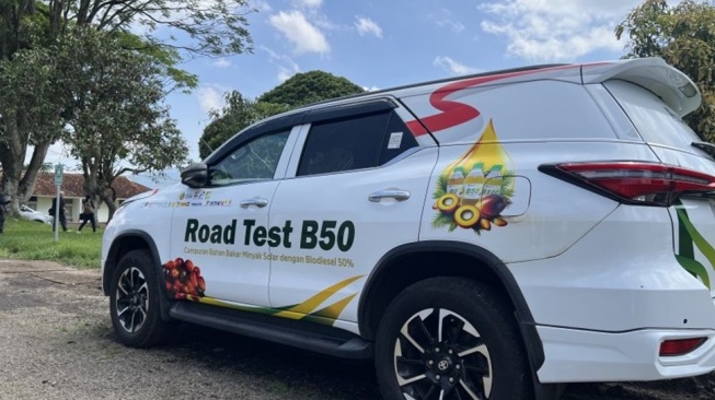 Direktur Jenderal Energi Baru, Terbarukan dan Konservasi Energi (EBTKE) Kementerian ESDM Eniya Listiani Dewi mengatakan penerapan B50 akan dilakukan serempak pada 1 Juli 2026. [Antara]