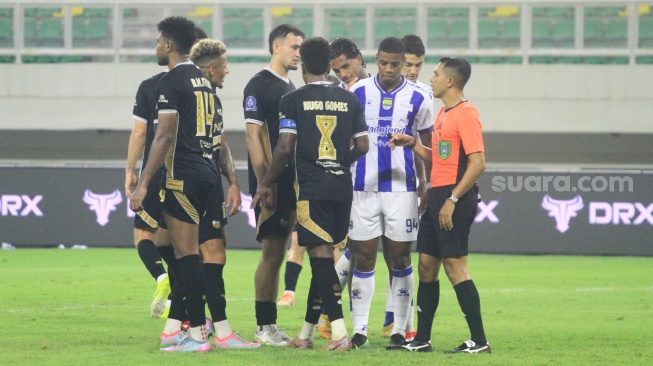 Bojan Hodak Kecewa Kepemimpinan Wasit saat Lawan Dewa United