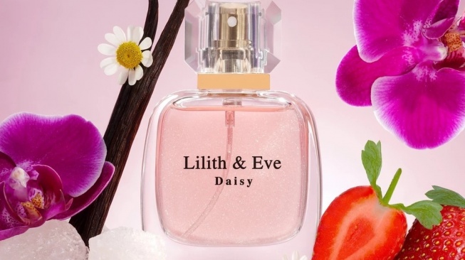 Lilith & Eve Daisy (Shopee)