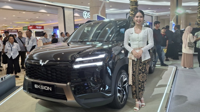 Wuling Motors umumkan harga Wuling Eksion untuk pasar Indonesia. (Foto: SUARA.COM/Michele Alessandra)