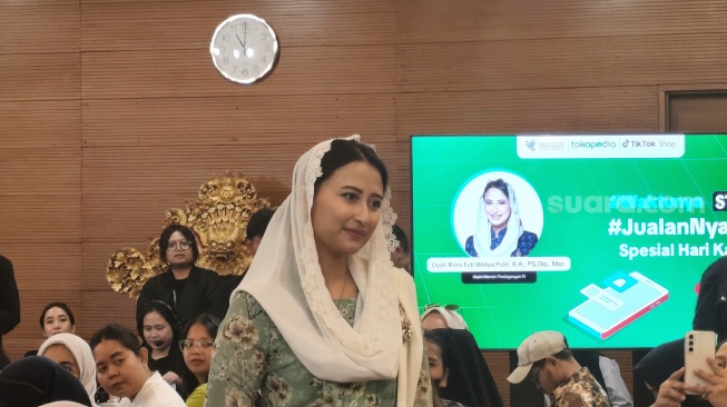 Wakil Menteri Perdagangan RI, Dyah Roro Esti Widya Putri dalam acara bertema "Waktunya STARt! #JualanNyaman Spesial Hari Kartini" di Jakarta, Rabu (22/4/2026). [Suara.com/Dythia]