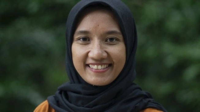 Perempuan di Balik Konservasi, Cerita Rahayu Oktaviani 17 Tahun Dedikasikan Diri untuk Owa Jawa