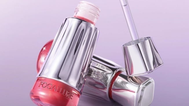 Focallure SheenLock Satin Lip Glaze (Shopee)