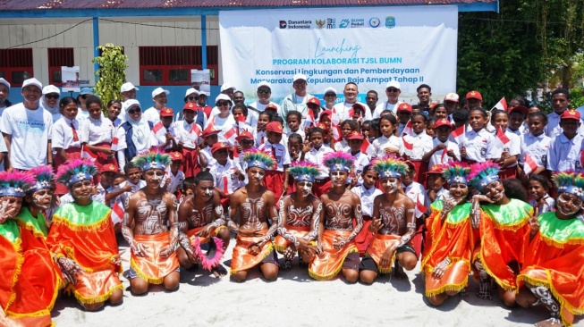 Inilah kolaborasi BUMN dalam mendorong pembangunan di wilayah tertinggal, terdepan, dan terluar (3T) melalui pendekatan terintegrasi yang menggabungkan aspek lingkungan, sosial, dan ekonomi. (Dok: Pelindo)