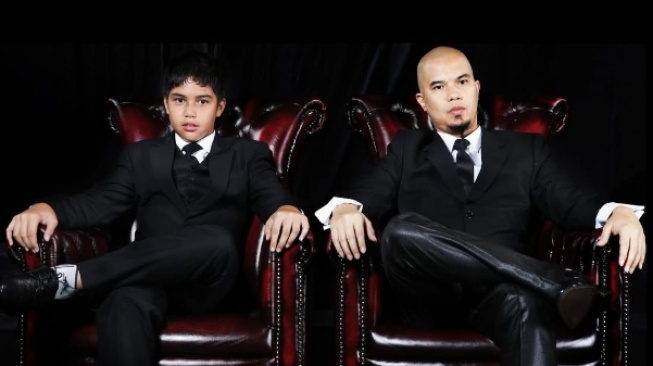 Ahmad Dhani Diduga Respons Maia Ungkit Luka Lama di Siraman El: Anak Laki-Laki Milik Ayahnya