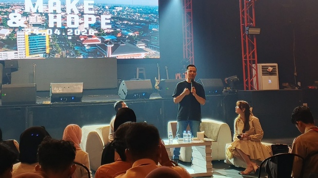 Suasana diskusi "Make & Hope" yang digelar Komunitas Transformasi Kota (Kotta) di Kopi Revolusi Semarang, Jumat (24/2/2026). [Istimewa]