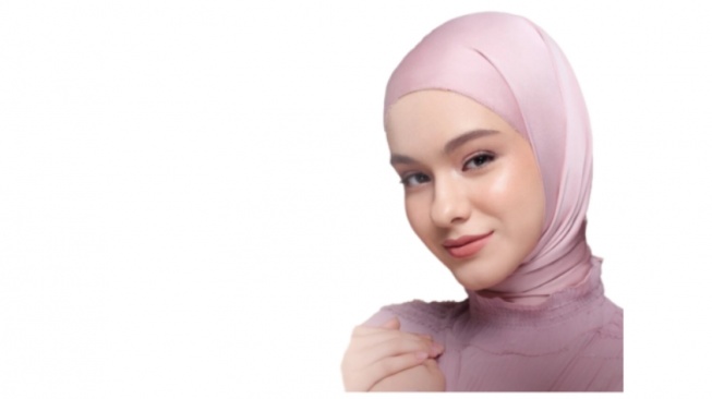 Foundation yang Bagus Merk Apa? Cek 7 Rekomendasi Terbaik Coverage Halus Seharian