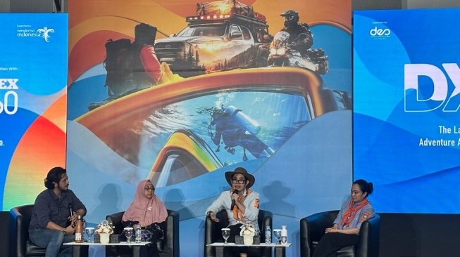 BRIN dan Wanadri Siapkan Misi Selamatkan Terumbu Karang Pulau Buru yang Hancur Akibat Bom Ikan