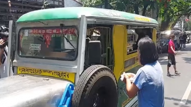 Viral Gerakan Solidaritas ke Sopir Angkot Filipina, Korban Kenaikan Harga BBM Buntut Perang Iran