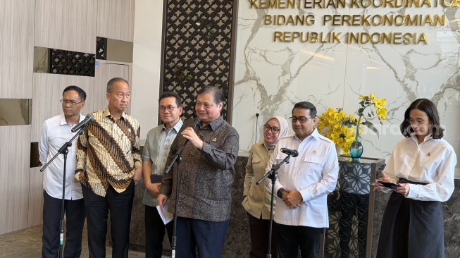 Pemerintah Bebaskan Bea Impor LPG & Bahan Baku Plastik, Cegah Kenaikan Harga Makanan-Minuman