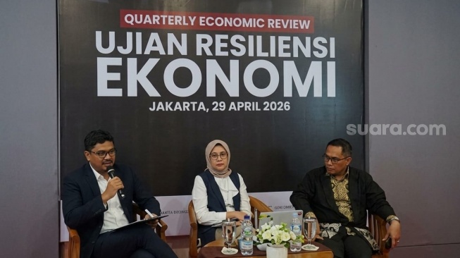 Kelas Menengah Terus Mengelus Dada: Gaji Tak Naik-naik dan Daya Beli yang Kian Payah