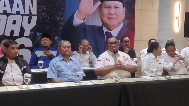 Andi Gani Tegaskan Perayaan May Day di Monas 'Nol Dana Negara' Meski akan Dihadiri Prabowo