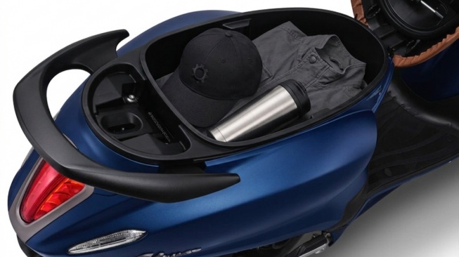 7 Barang yang Tidak Boleh Disimpan di Jok Motor, Risikonya Tak Main-Main