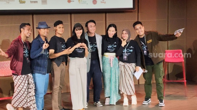 Pementasan teater musikal bertajuk Sayap Cinta Habibie & Ainun [Suara.com/Rena Pangesti]