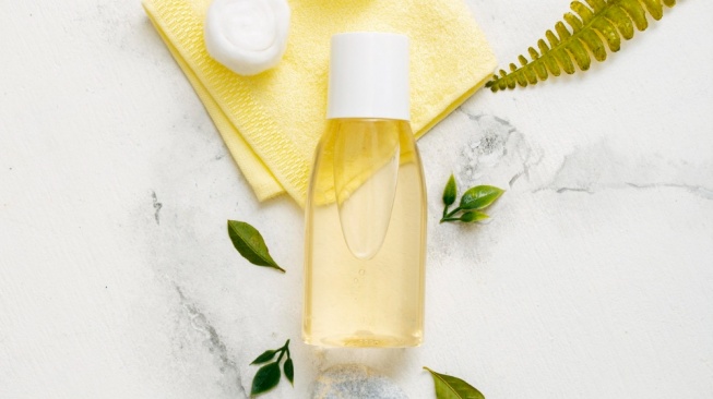 Cleansing Oil Cocok untuk Kulit Apa? Ini 5 Rekomendasinya yang Terjangkau