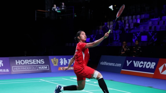 Tim Uber Indonesia mengalahkan Denmark 3-1 di perempat final Piala Uber 2026. Ester Nurumi Tri Wardoyo menjadi penentu kemenangan. [PBSI]