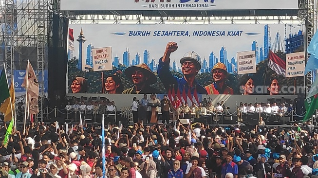 Di Depan Peserta Aksi May Day, Prabowo Umumkan UU PPRT Disahkan: Akhiri Penantian 22 Tahun