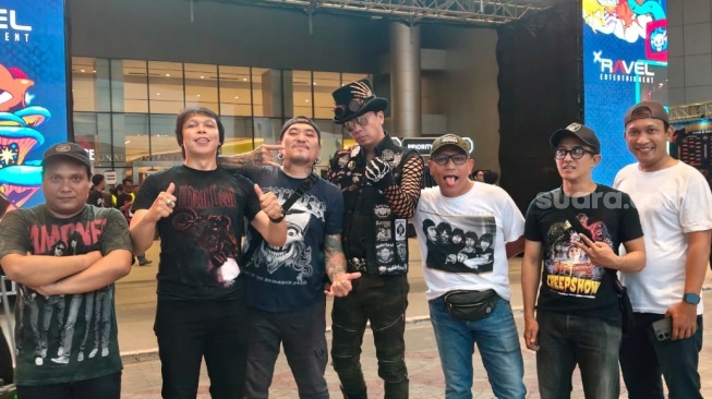 Meski acaranya dibuat private, tetapi hal tersebut tidak menyurutkan semangat para metalhead untuk menghadiri Hammersonic Fest 2026 di NICE PIK 2, Sabtu (2/5/2026). [Rena Pangesti/Suara.com]
