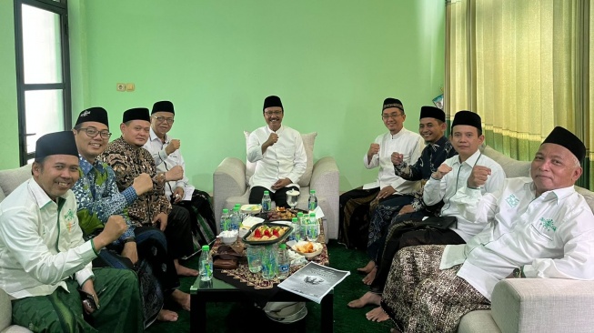 Gus Ipul yang ditunjuk sebagai Ketua Panitia Muktamar NU bersama para peserta Muskercap PCNU Jombang.(Dok: PBNU)