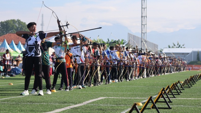 Regenerasi Atlet Panahan! 562 Anak Unjuk Gigi di MilkLife Archery Challenge Kudus