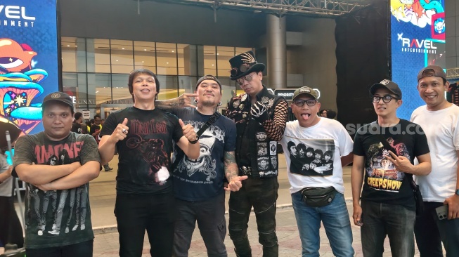 Bela-belain dari Bandung, Penonton Hammersonic Ini Todong Ravel Entertainment Bawa Legenda Punk