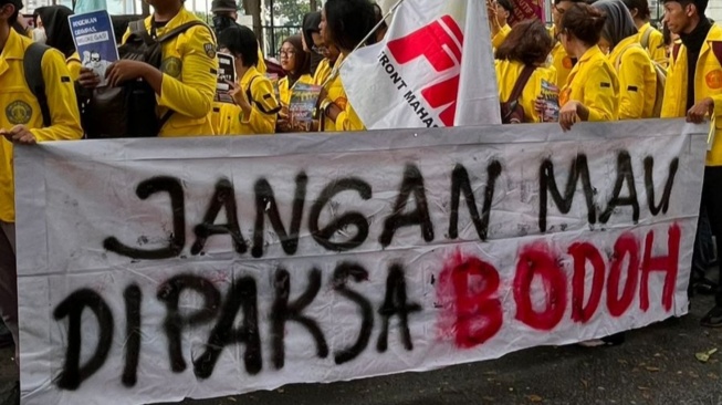 Geruduk Kementerian Diktisaintek, BEM SI Teriakan Tiga Dosa Perguruan Tinggi