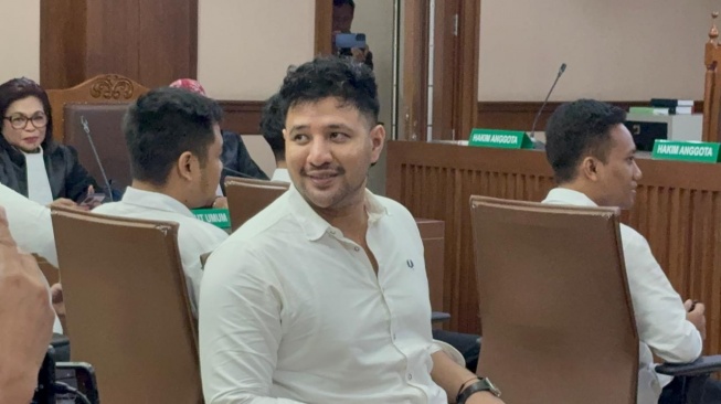 Ammar Zoni menjalani sidang vonis kasus narkoba di Pengadila Negeri Jakarta Pusat, Kamis (23/4/2026). [Tiara Rosana/Suara.com]