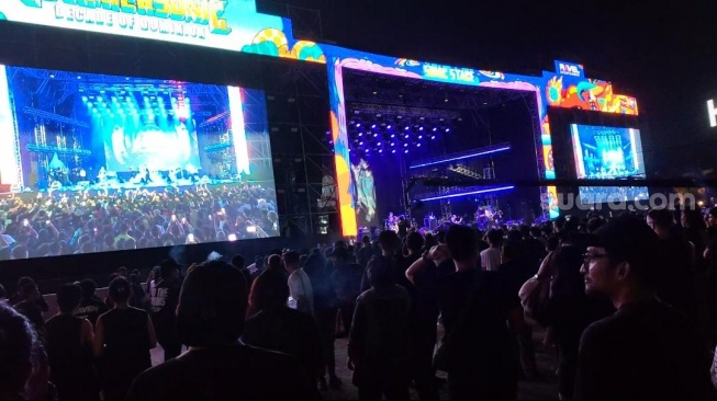 Potret Panggung megah Hammersonic 2926 yang digelar di NICE PIK 2, Jakarta pada 2-3 Mei 2026. [Suara.com/Rena Pangesti]