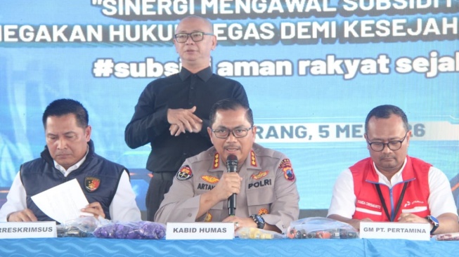 Bongkar Penyelewengan Subsidi, Polda Jateng Sita Ribuan Liter BBM dan Tabung LPG